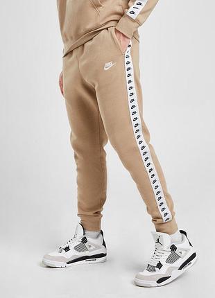 Мужские утепленные штаны nike essential
