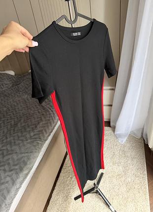 Сукня в обтяг bershka