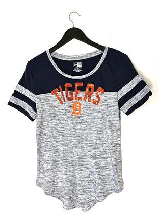 Футболка з паєтками new era tigers
