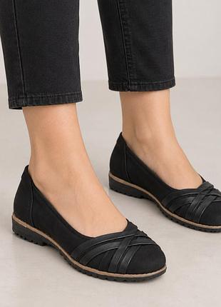 Туфлі жіночі комбіновані , балетки чорні великий розмір tu clothing sole comfort