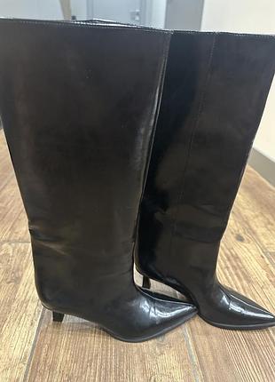Чоботи жіночі zara темно-коричневі на kitten heel