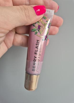 Блиск для губ victoria's secret berry flash flavored lip gloss