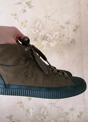 Кеды высокие fred perry hughes mid на стопу 28,5 см