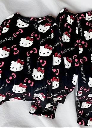 Плюшева піжама «hello kitty» чорна, розмір xs-xl, нова