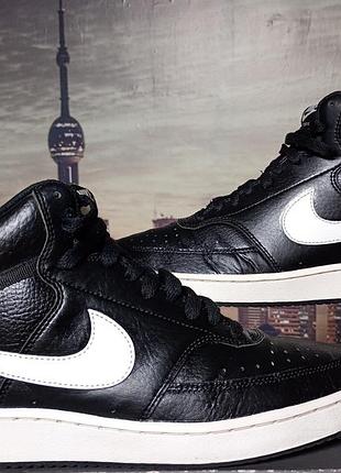 Мужские высокие кроссовки nike модель: court vision mid (артикул: cd5466-001) размер 42.5, длина стельки 27 см, страна производитель вьетнам, оригинал