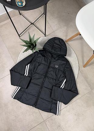 Куртка від adidas