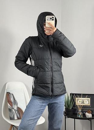 Куртка від adidas 9