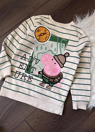 Світшот кофта для хлопчика 4 роки 5 років з свинкою першою props pig молочний бежевий в зелену смужку великий малюнок на осінь зиму в садок