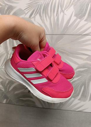 Кросівки adidas для дівчинки розмір us 9,5 k наш 26-27 устілка 17,5 см