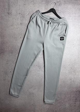Теплі штани fred perry