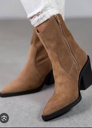 Женские замшевые казаки zara размер 35