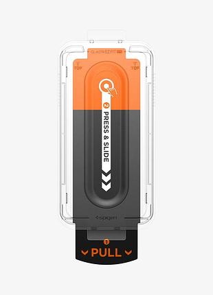 Захисне скло spigen glas.tr ez fit pro для iphone 17 pro max (2 шт.) з рамкою для встановлення