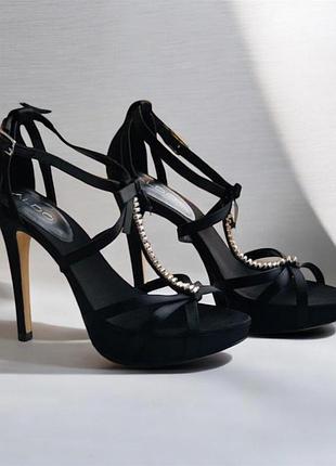 Босоніжки aldo 38 размір стан ідеал