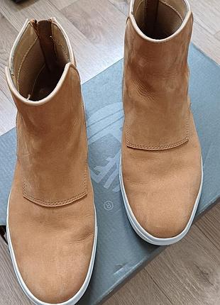 Черевики шкіряні осінні жіночі бренд timberland, розмір 38(7), стан ідеальний