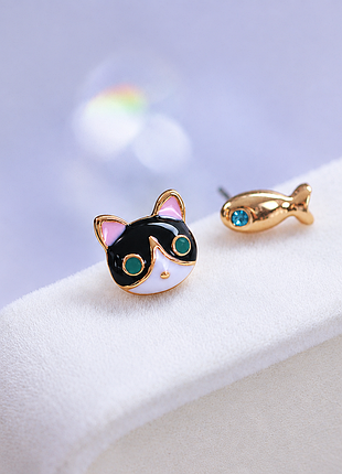 Серьги кот рыбка кошка рыба асимметричные сережки гвоздики кульчики золото мини