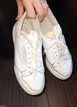 Кроссовки adidas