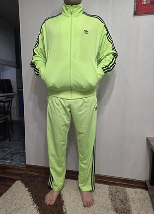 Костюм спортивний adidas