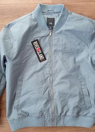 Брендова куртка бомбер river island.