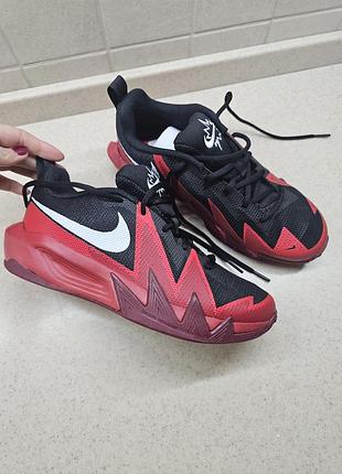 Кроссовки nike оригинал новые 38р