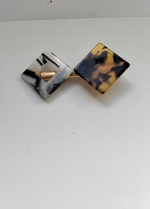 Заколка для волосся