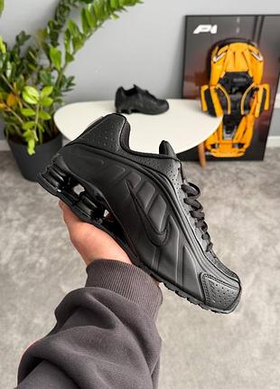 Чоловічі кросівки nike shox r4 black ar3565-004🖤