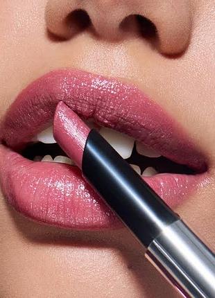 Блиск для губ kiko milano snow-kissed holiday twist n’ shine lipgloss 1,8 г