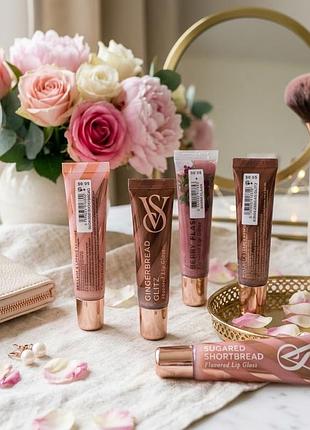 Блиск для губ victoria's secret gingerbread glitz flavor gloss