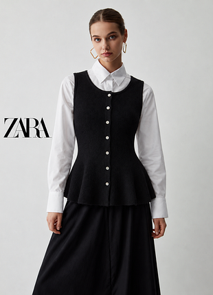 Zara трикотажная жилетка на пуговицах