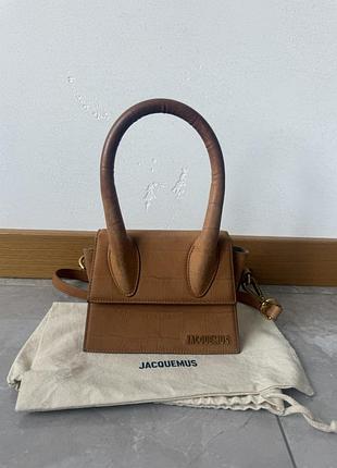 Сумка жіноча jacquemus коричнева