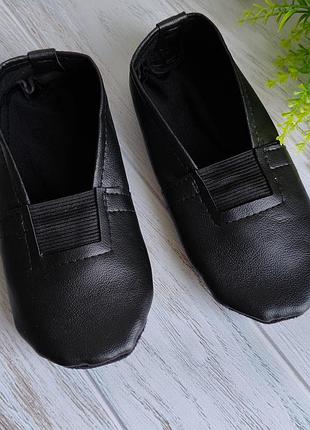 Черные чешки из экокожи детские чешки 19 см потолка