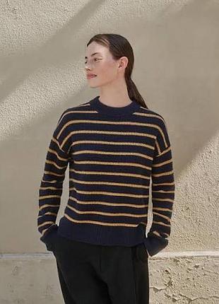 Вовняний светр у смужку uniqlo