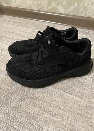 Кросівки skechers чорні