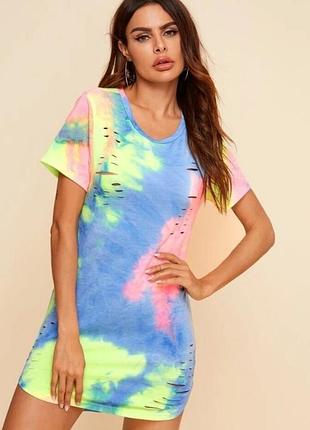 Shein. англія в наявності. сукня з позрізами у неоновому тай дай.
