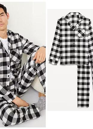 Мужская фланелевая пижама
old navy
размер l, xxl
состав- 100% cotton