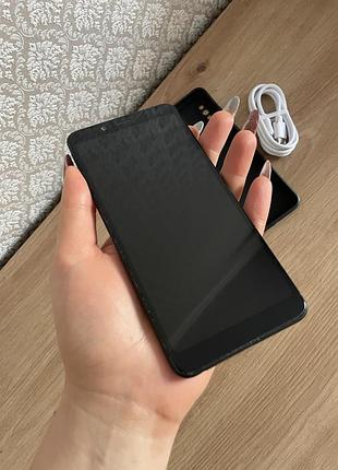 Смартфон, чорний