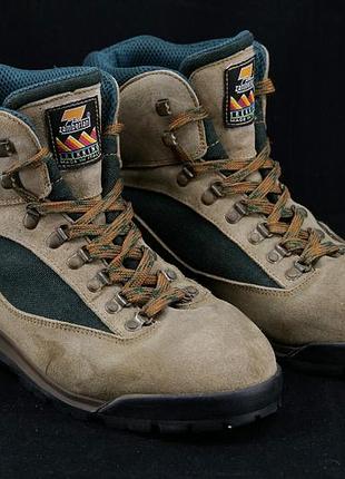 Zamberlan | трекінгові черевики 45 (29 см)
zamberlan trekking gore-tex 45 made in italy