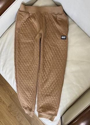Dkny jeans boys lounge wear штани спортивні 8 років ріст 128 стан нових дов 77, крок 53.5, пояс 32, є кишені