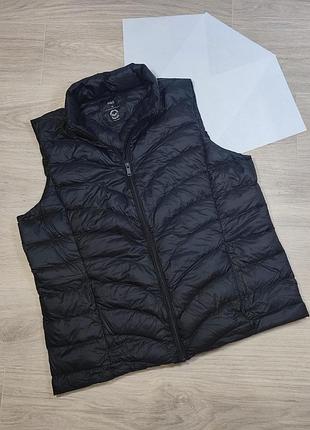 Лёгкий пуховый жилет m&amp;s. размер xl(eu46)