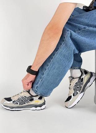 Водонепроникні кросівки asics gel-nyc gtx beige black metallic