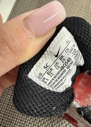 Оригінальні кросівки nike 3