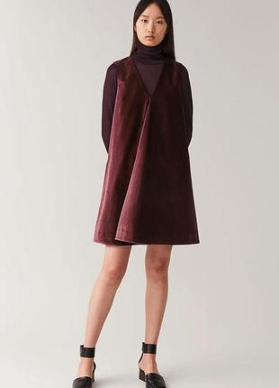 Оксамитова міні сукня сарафан cos v-neck velvet dress