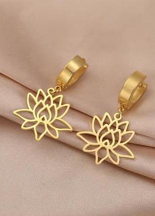 Сережки золотий лотос, 3.5*2см