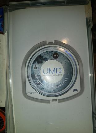 Ігрова приставка psp medal of honor heroes 2 umd диск