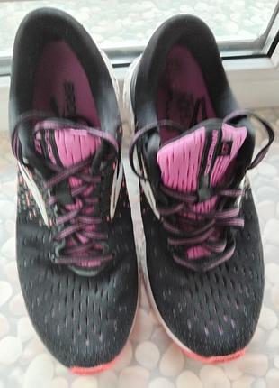Кросівки,,brooks"