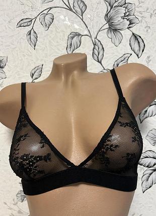 H&m   (s)  бюстгальтером бралет