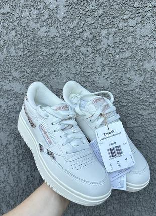 Кросівки жіночі reebok club c double revenge білі, розмір 36