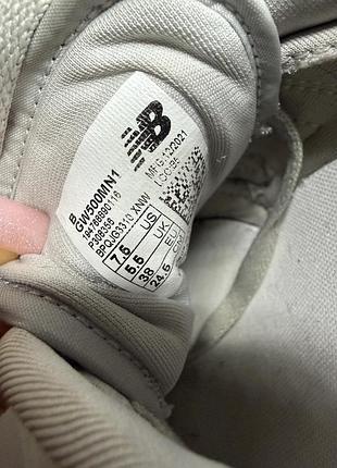 Оригінальні кросівки new balance 7
