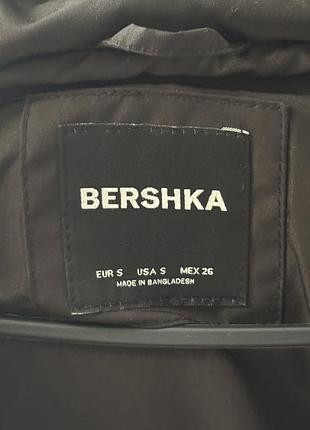 Нова куртка жіноча bershka 4
