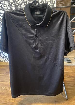 Продам футболку hogo boss regular fit