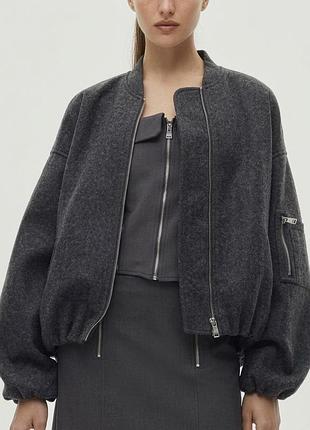 Жіночий оверсайз бомбер zara